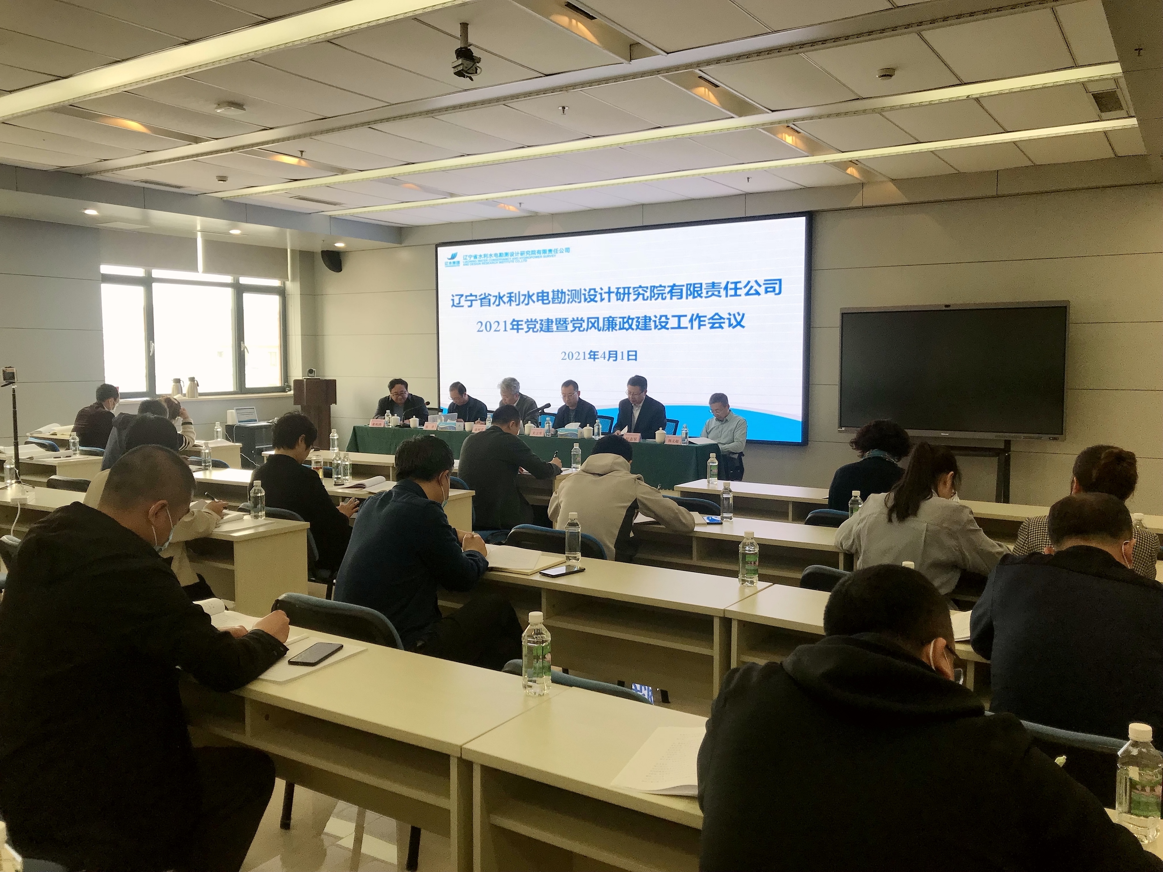 图片2.jpg 图片2.jpg