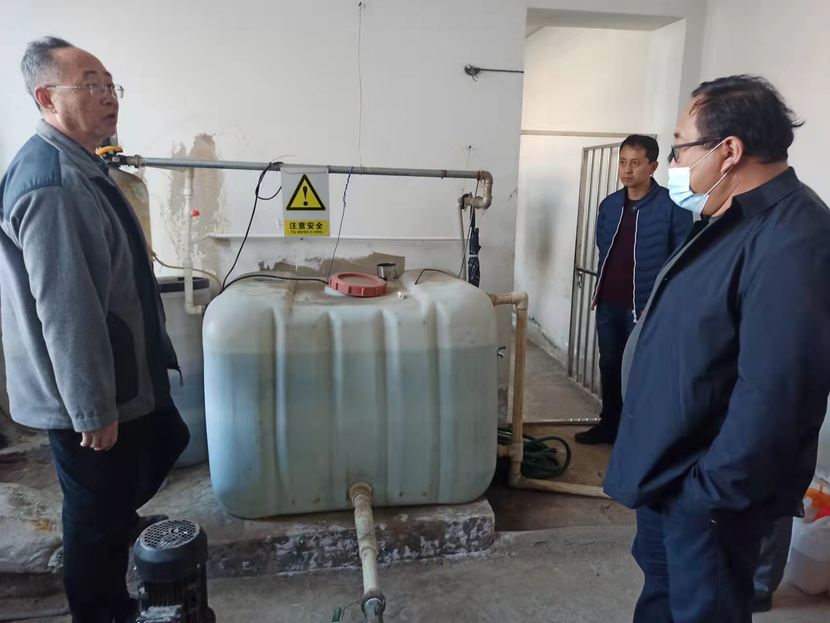 设计院公司开展安全生产检查2.jpeg 设计院公司开展安全生产检查2.jpeg